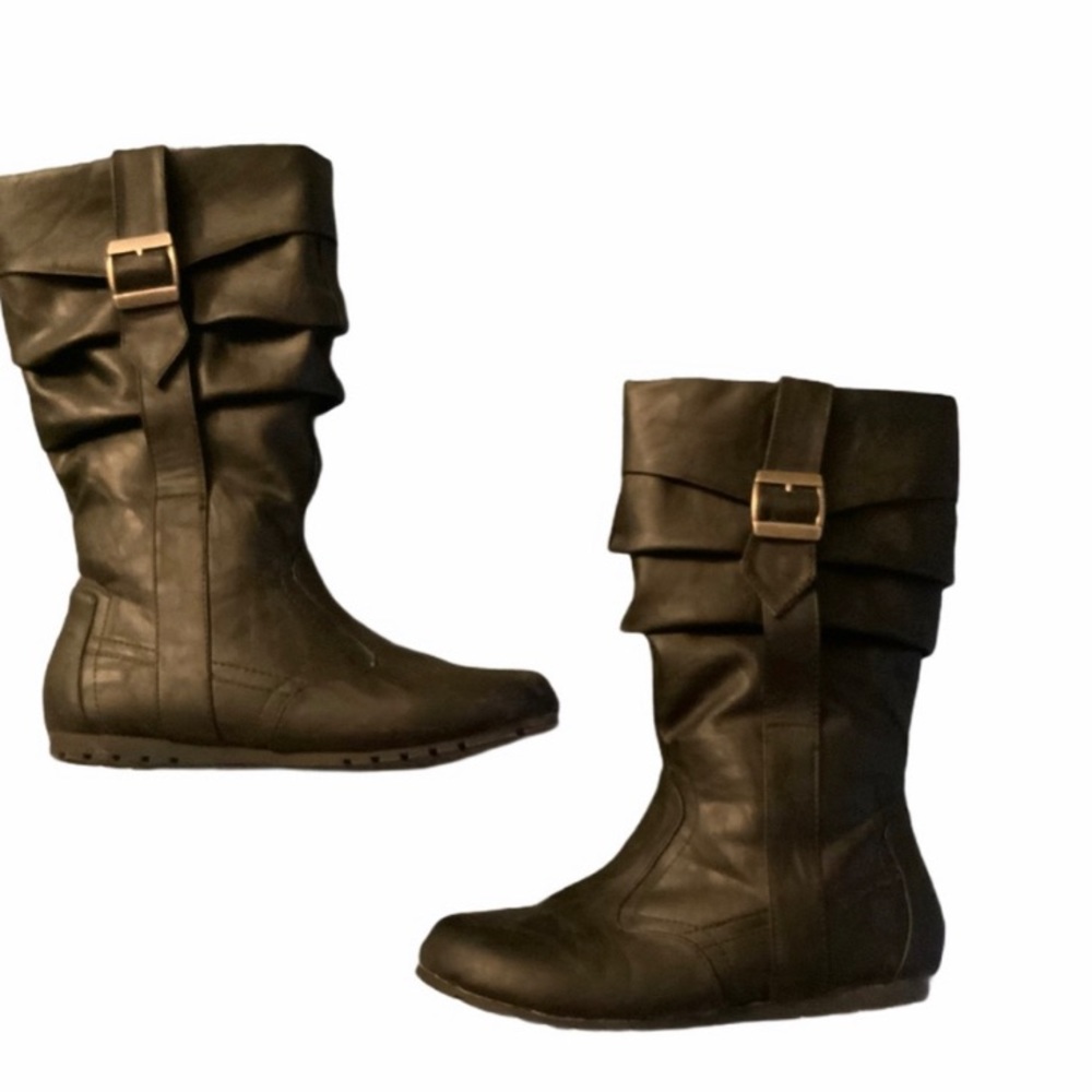 FUR LINED BOOTS